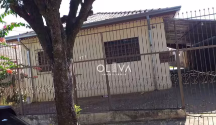 Casa com 2 dormitórios à venda, 100 m² por R$ 250.000,00 - Vila Elmaz - São José do Rio Preto/SP