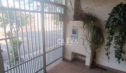Casa com 2 dormitórios à venda por R$ 300.000,00 - Jardim Gisette - São José do Rio Preto/SP