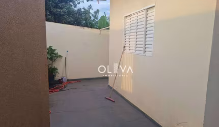 Casa com 4 dormitórios à venda, 184 m² por R$ 445.000 - Parque Residencial Água Limpa I - Bady Bassitt/SP