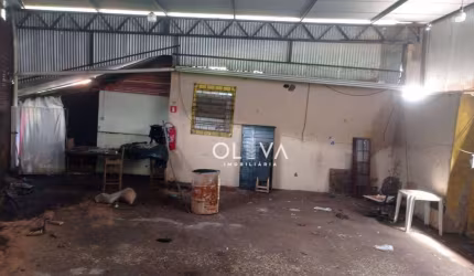 Barracão à venda, 205 m² por R$ 350.000 - Jardim das Oliveiras - São José do Rio Preto/SP