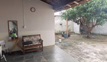 Casa com 2 dormitórios à venda, 67 m² por R$ 290.000 - Parque Residencial Cristo Rei - São José do Rio Preto/SP