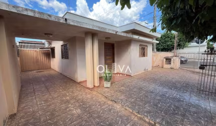 Casa com 3 dormitórios à venda, 151 m² por R$ 350.000,00 - Parque Industrial - São José do Rio Preto/SP