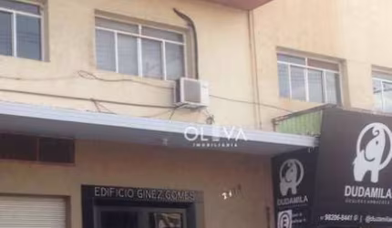 Apartamento com 2 dormitórios à venda, 90 m² por R$ 200.000,00 - Centro - São José do Rio Preto/SP