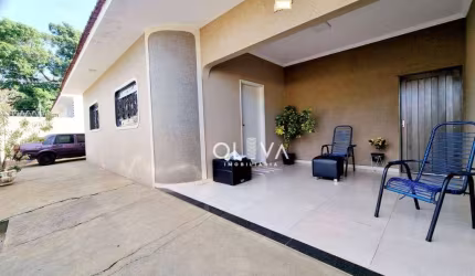Casa com 3 dormitórios à venda, 165 m² por R$ 437.000 - Jardim Nazareth - São José do Rio Preto/SP