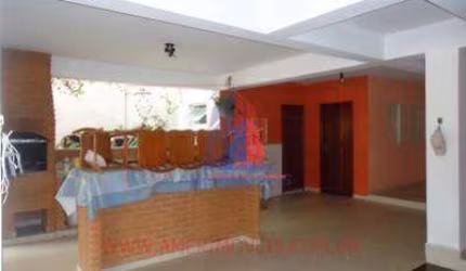 Casa com 3 dormitórios à venda, 360 m² por R$ 750.000,00 - Chácara Machadinho II - Americana/SP