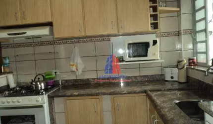 Casa com 3 dormitórios à venda, 185 m² por R$ 550.000,00 - Jardim São Domingos - Americana/SP