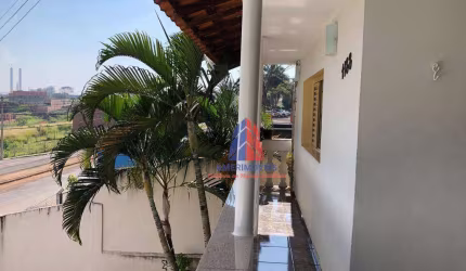 Sobrado com 3 dormitórios à venda, 184 m² por R$ 600.000,00 - Vila Cordenonsi - Americana/SP