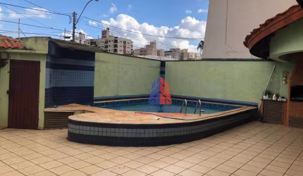 Casa com 4 dormitórios à venda, 260 m² por R$ 950.000,00 - Jardim São Paulo - Americana/SP