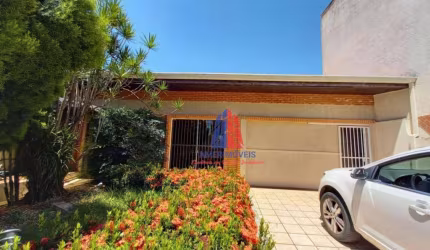 Casa com 3 dormitórios para alugar por R$ 4.560,00/mês - Vila Santa Catarina - Americana/SP