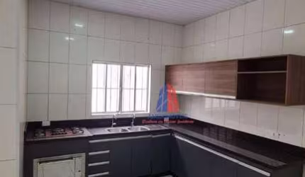 Casa com 4 dormitórios à venda, 236 m² por R$ 640.000 - Parque Residencial Jaguari - Americana/SP