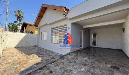 Casa com 3 dormitórios para alugar, 103 m² por R$ 2.562,63/mês - Vila Santa Catarina - Americana/SP