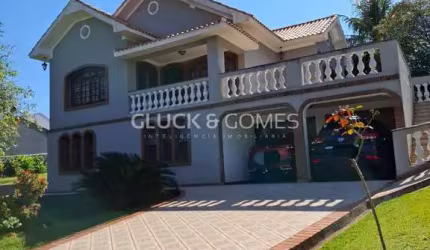 Casa com 5 quartos à venda na Rua Carlos Pavan, 767, Coliseu, Londrina por R$ 1.590.000