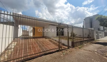 Casa com 3 quartos para alugar na Visconde de Mauá, 48, Jardim Shangri la, Londrina por R$ 3.700