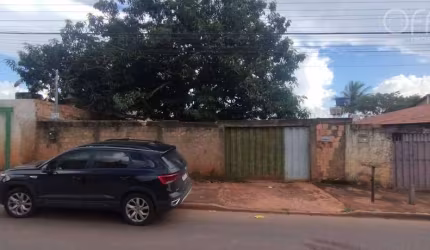 LOTE DE 360M²