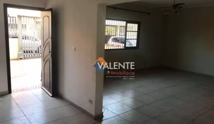 Casa com 4 dormitórios à venda por R$ 580.000,00 - Vila Cascatinha - São Vicente/SP