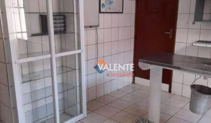 Sobrado com 2 dormitórios, 124 m² - venda por R$ 350.000,00 ou aluguel por R$ 2.500,00/mês - Parque Bitaru - São Vicente/SP