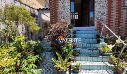 Casa com 3 dormitórios à venda, 249 m² por R$ 350.000,00 - Centro - São Vicente/SP