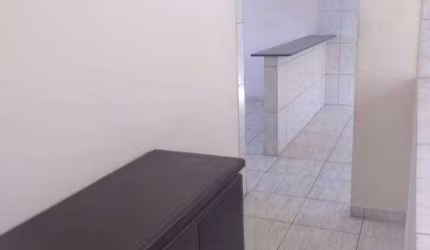Sobreposta Alta com 2 dormitórios à venda por R$ 220.000 - Vila Margarida - São Vicente/SP