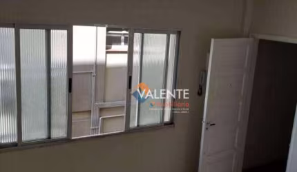 Apartamento com 2 dormitórios à venda, 65 m² por R$ 295.000,00 - Centro - São Vicente/SP