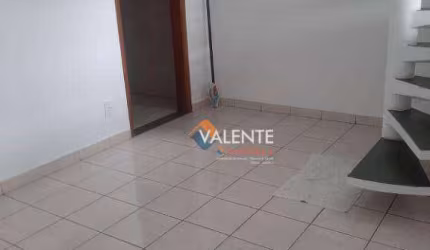 Sobrado com 2 dormitórios à venda, 77 m² por R$ 285.000,00 - Parque Bitaru - São Vicente/SP