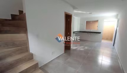 Sobrado com 2 dormitórios à venda, 55 m² por R$ 290.000,00 - Vilamar - Praia Grande/SP