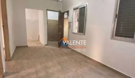 Apartamento com 2 dormitórios à venda, 47 m² por R$ 170.000,00 - Castelo - Santos/SP