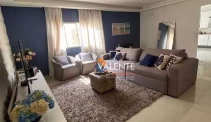 Sobrado com 4 dormitórios à venda, 258 m² por R$ 650.000,00 - Tude Bastos (Sítio do Campo) - Praia Grande/SP
