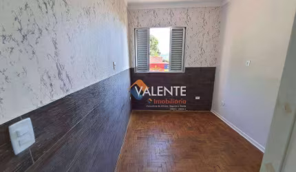 Apartamento com 2 dormitórios à venda, 45 m² por R$ 180.000,00 - Centro - São Vicente/SP