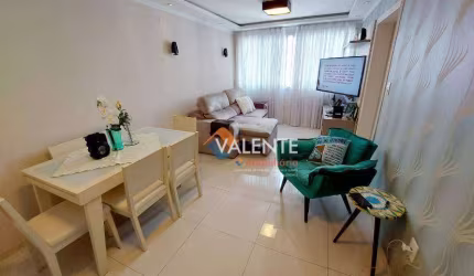 Apartamento com 2 dormitórios à venda, 72 m² por R$ 610.500,00 - Centro - São Vicente/SP