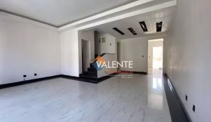 Sobrado com 3 dormitórios à venda por R$ 1.012.000,00 - Mirim - Praia Grande/SP