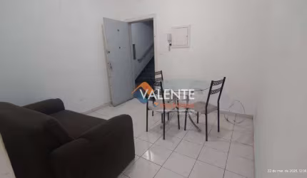 Apartamento com 1 dormitório para alugar, 49 m² por R$ 1.800,00/mês - Itararé - São Vicente/SP