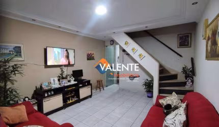 Sobrado com 2 dormitórios à venda, 87 m² por R$ 380.000,00 - Parque Bitaru - São Vicente/SP