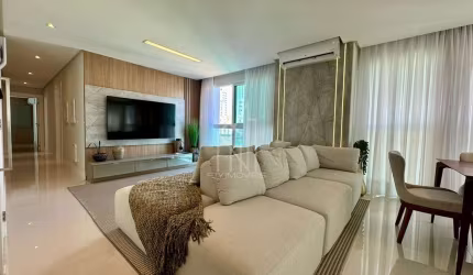 Apartamento quadra mar no Edifício Eleganza Tower