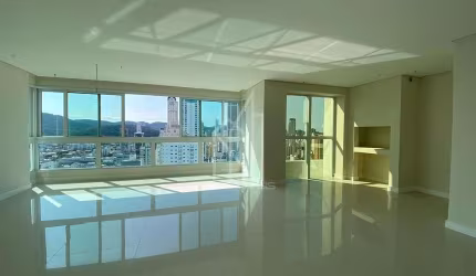 Apartamento novo a venda no Puerto Velero