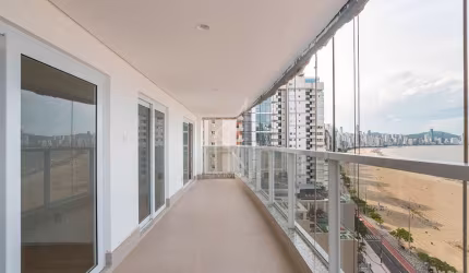 Apartamento Frente mar no Edifício Dona Irma