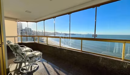 Apartamento no Edifício Praia do Sol em Balneário Camboriú