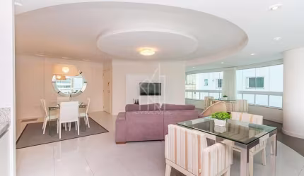 Apartamento Quadra mar no Edifício La Spezia