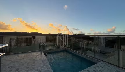 Cobertura Duplex no Edifício Las Brisas