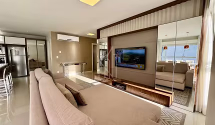 Apartamento quadra mar no Edifício Ilha Sul