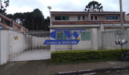 CASA COM ÁTICO - ROSEIRA