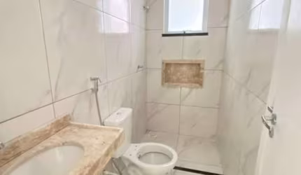 Casa Para Vender com 3 quartos 1 suítes no bairro Centro em Eusébio