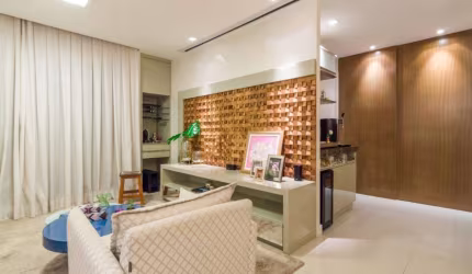 Apartamento Para Vender com 3 quartos 3 suítes no bairro Guararapes em Fortaleza