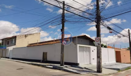 Casa Comercial para aluguel, 3 vagas, Cidade dos Funcionários - FORTALEZA/CE