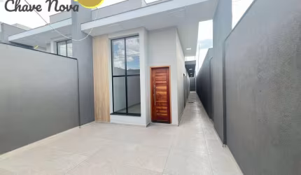 Linda casa térrea  3 quartos 1 suite 2 vagas  ALVINÓPOLIS