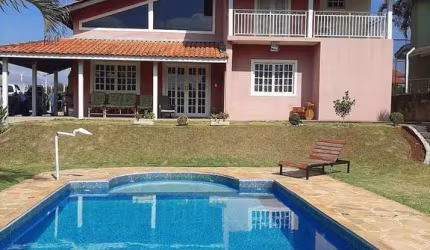 Casa em Condominio 4 quartos com piscina