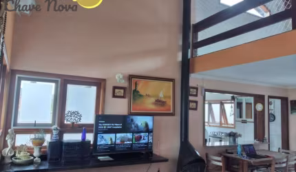 2 casas com  4 quartos condominio fechado