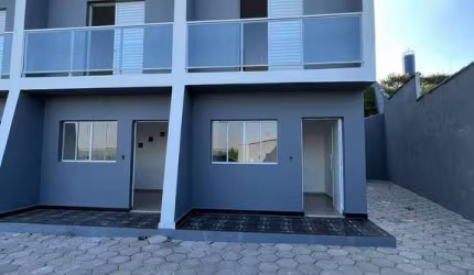 Casa 2 quartos em Condominio 1 vaga