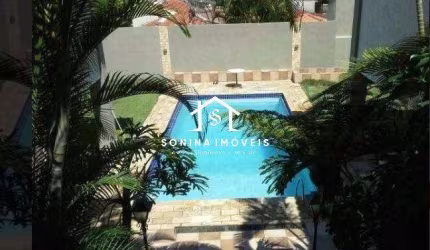 Lindíssima Casa Térrea à Venda em Atibaia