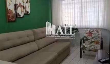 Apartamento com 2 dorms, Bosque da Felicidade, São José do Rio Preto - R$ 165 mil, Cod: 2105