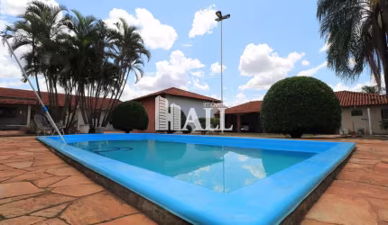 Casa com 6 dorms, Jardim Nazareth, São José do Rio Preto - R$ 950 mil, Cod: 5857